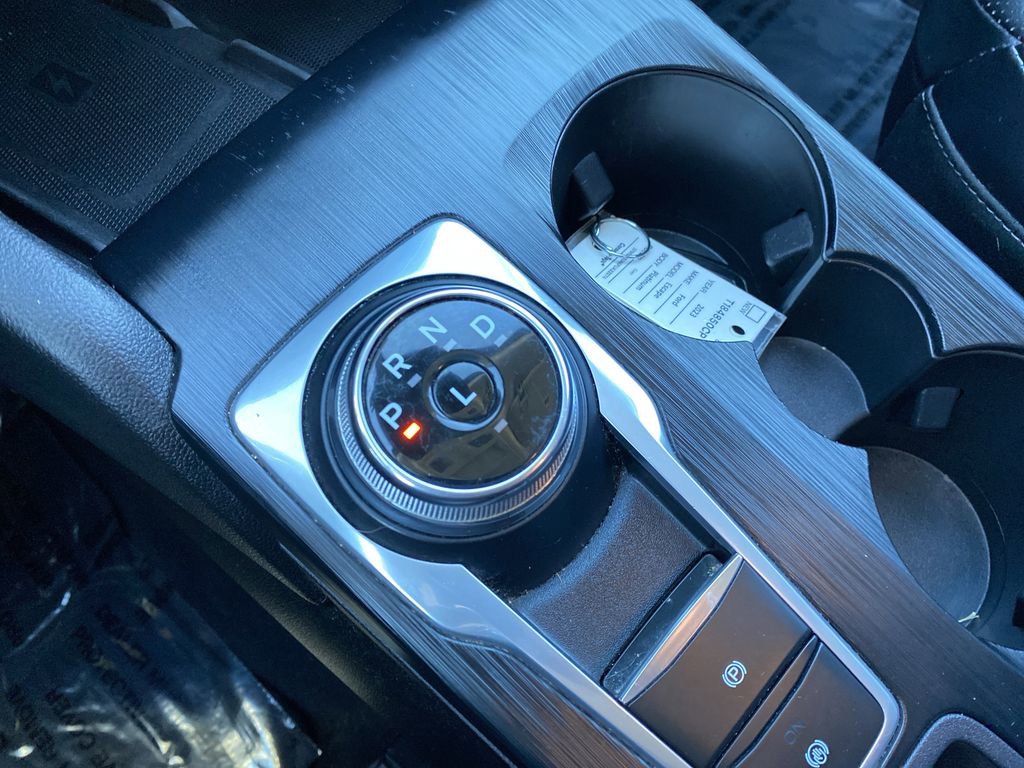 Certified 2023 Ford Escape Platinum image 25