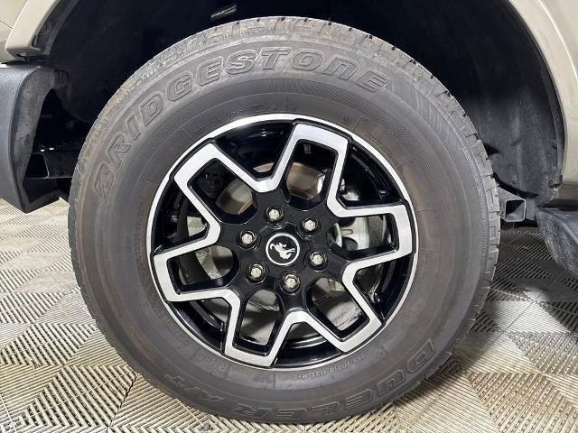 Certified 2025 Ford Bronco Outer Banks AWD/4WD image 13