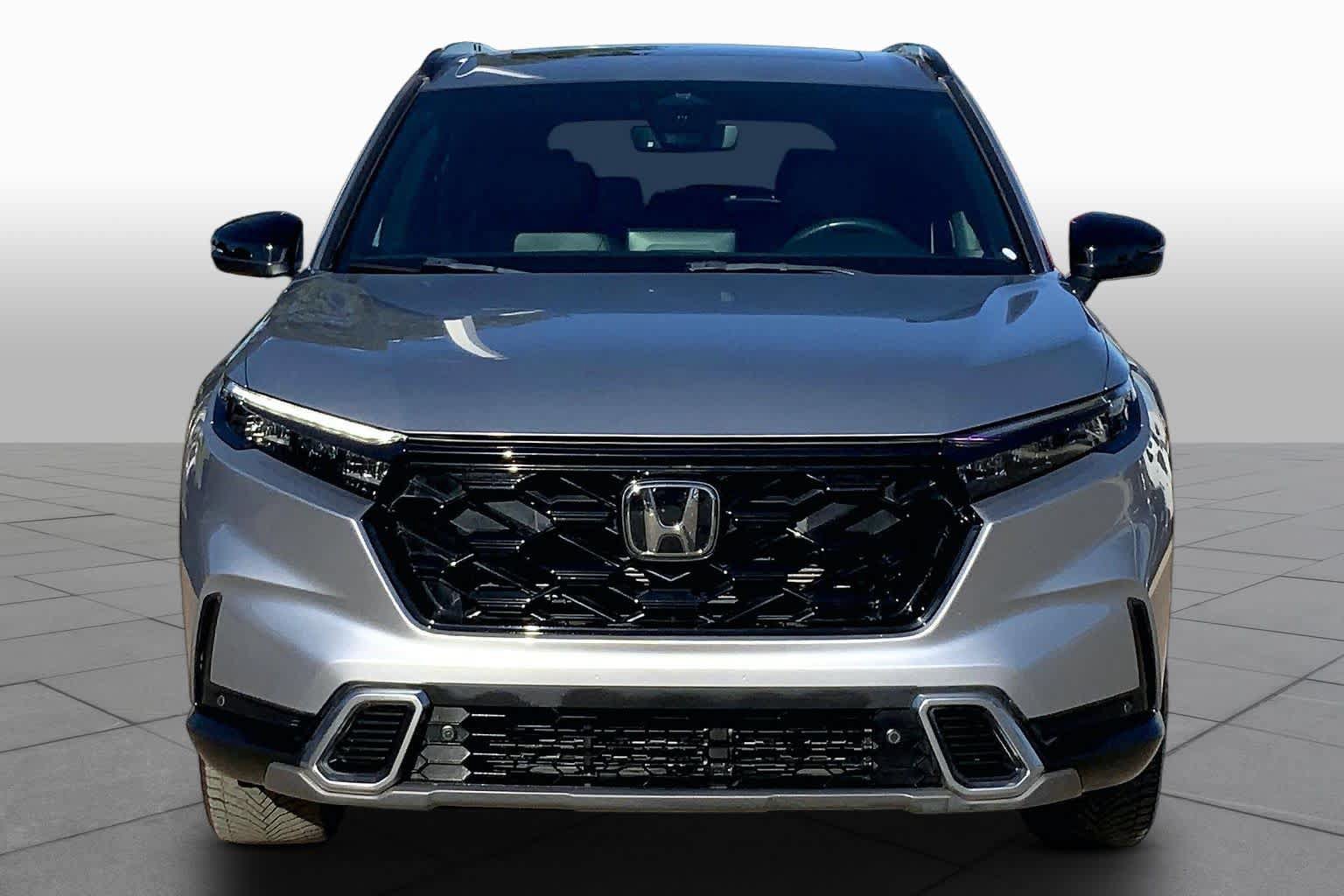 Used 2023 Honda CR-V Sport Touring image 4