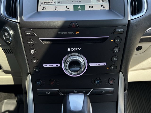 Certified 2018 Ford Edge Titanium w/ Equipment Group 301A AWD/4WD image 20