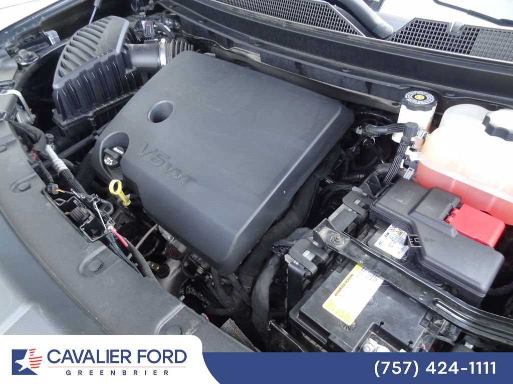 Used 2023 Chevrolet Traverse Premier w/ Redline Edition AWD/4WD image 50