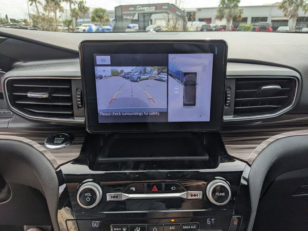 Certified 2021 Ford Explorer Limited w/ Equipment Group 301A image 26