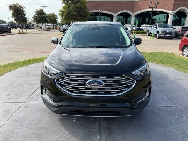 Certified 2024 Ford Edge Titanium AWD/4WD image 2