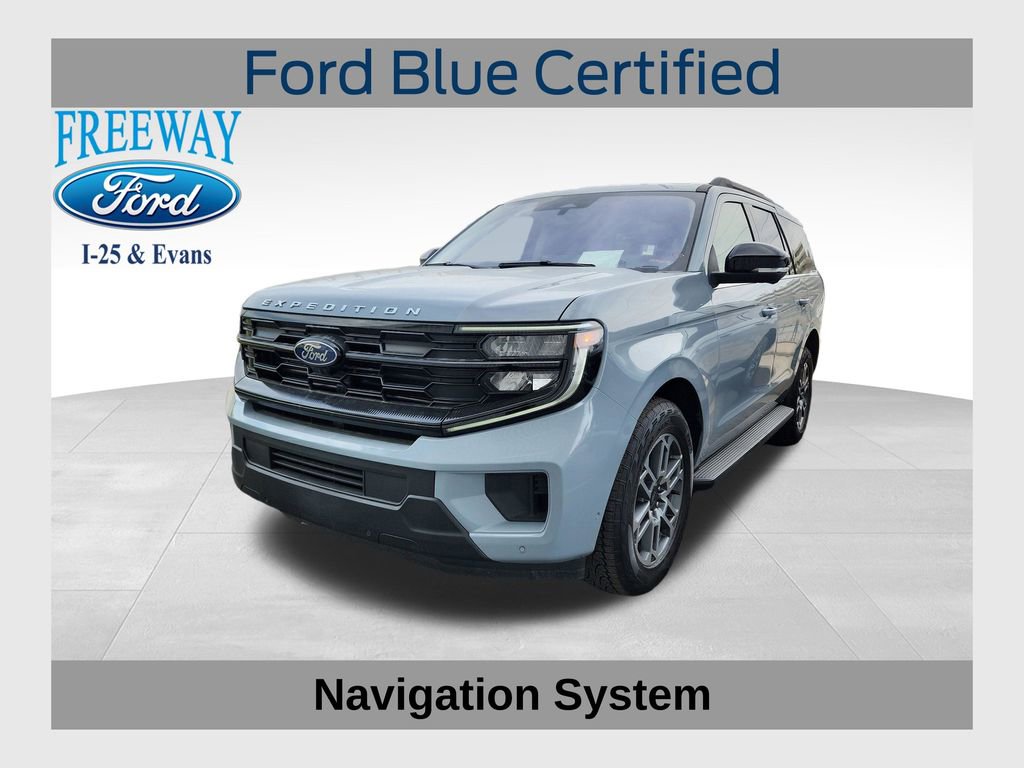 Certified 2025 Ford Expedition Active image 1