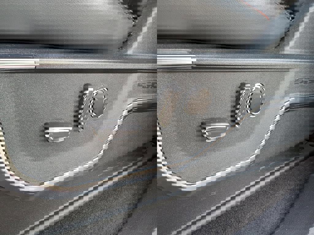 Certified 2025 Ford F150 Raptor image 7