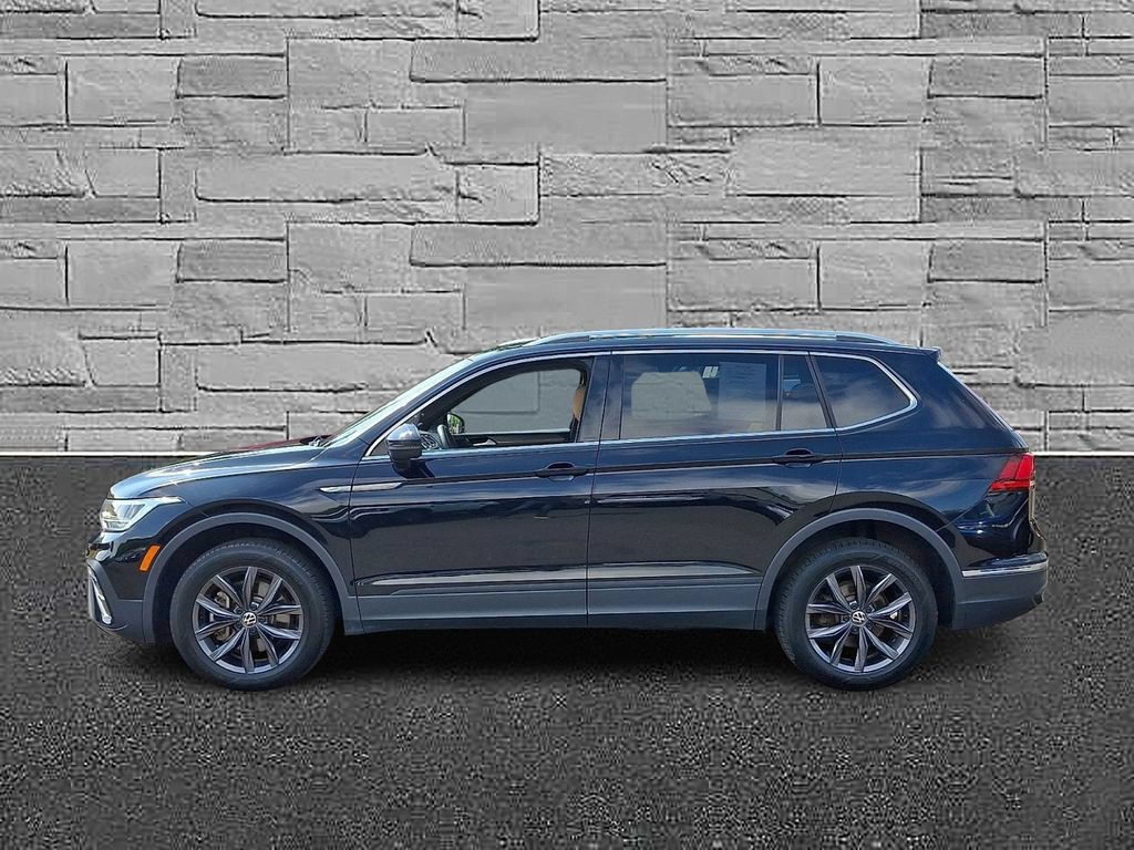 Used 2024 Volkswagen Tiguan SE AWD/4WD image 6