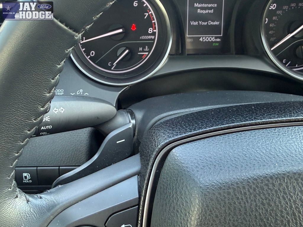 Used 2024 Toyota Camry SE w/ Convenience Package image 40