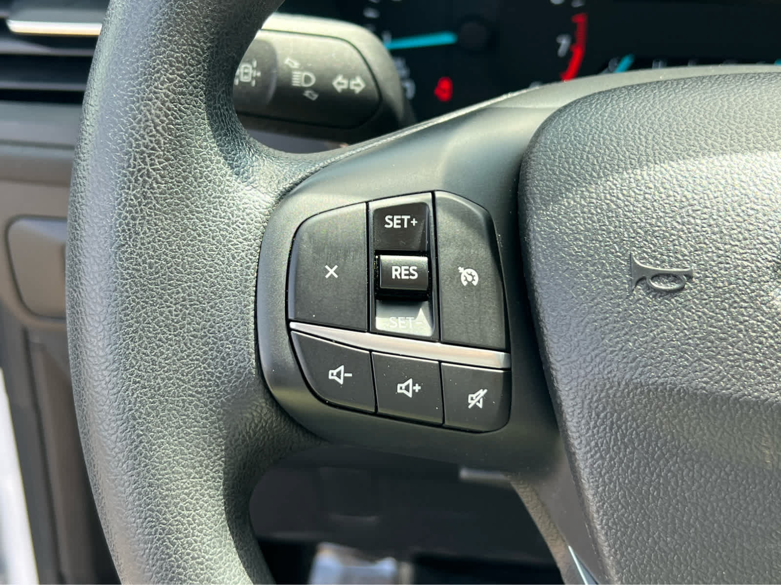 Certified 2022 Ford Escape SE AWD/4WD image 32