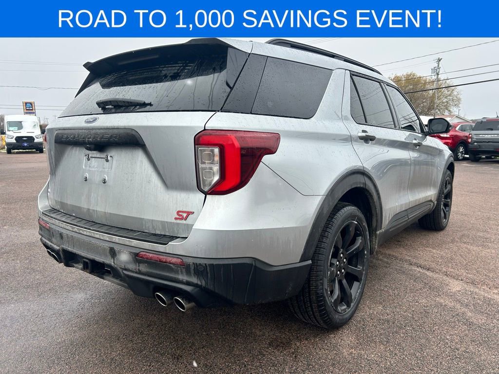 Certified 2023 Ford Explorer ST w/ Equipment Group 401A image 6