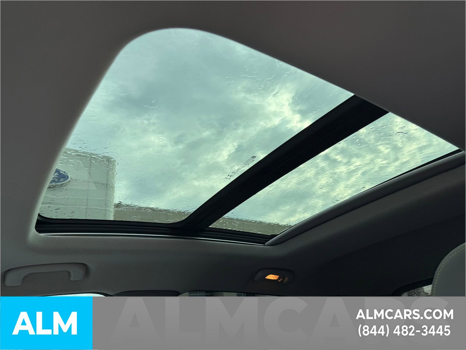 Used 2022 Chevrolet Bolt EUV Premier w/ Launch Edition image 12