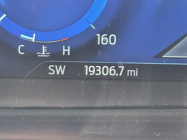 Certified 2021 Ford Explorer Platinum w/ Equipment Group 601A image 30