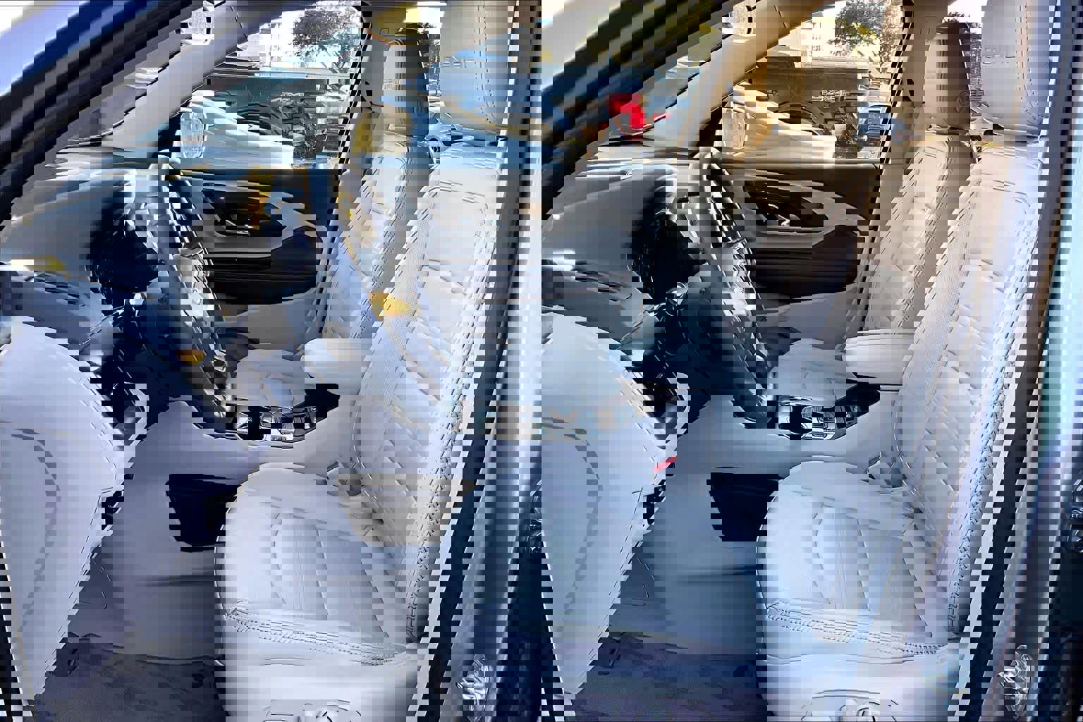 Used 2023 GMC Terrain Denali image 10