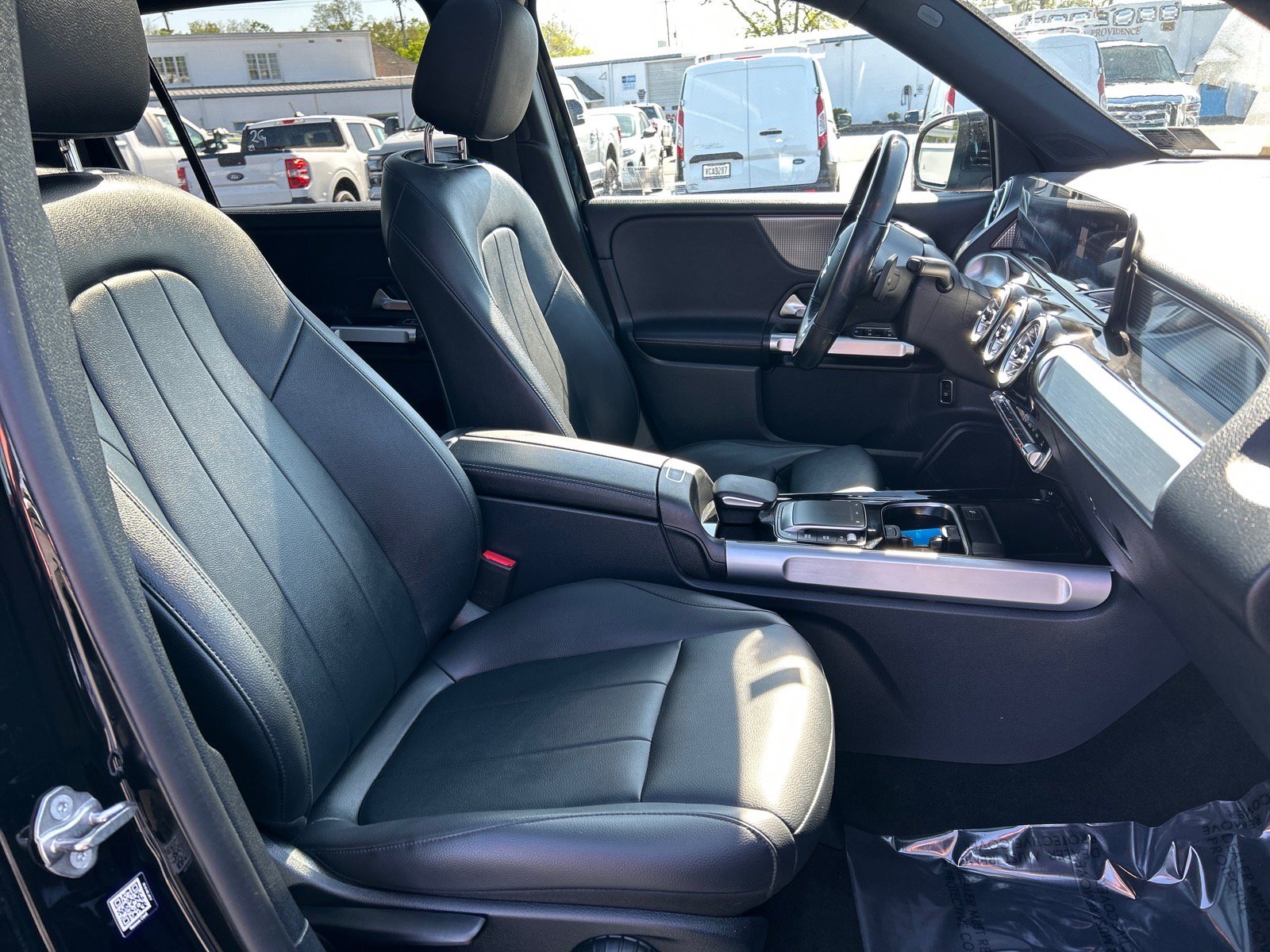 Used 2022 Mercedes-Benz GLB 250 4MATIC image 19