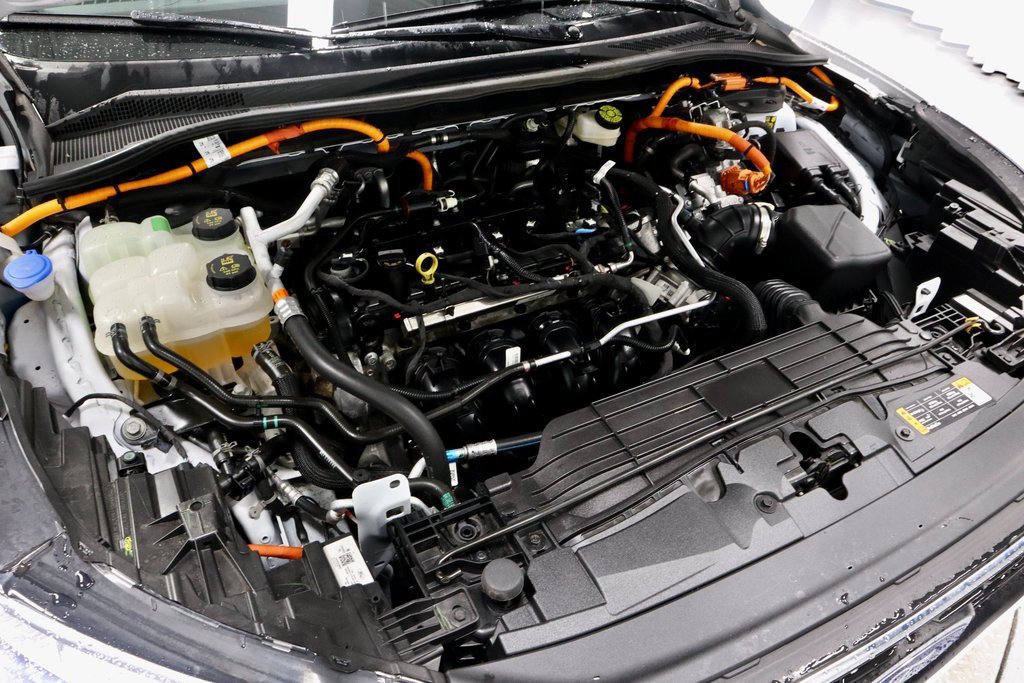 Certified 2023 Ford Escape SE image 17