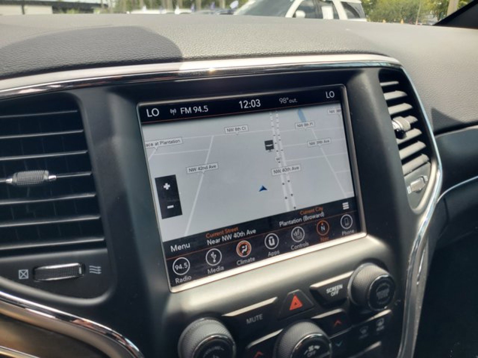 Used 2018 Jeep Grand Cherokee Limited w/ Trailer Tow Group IV RWD image 24