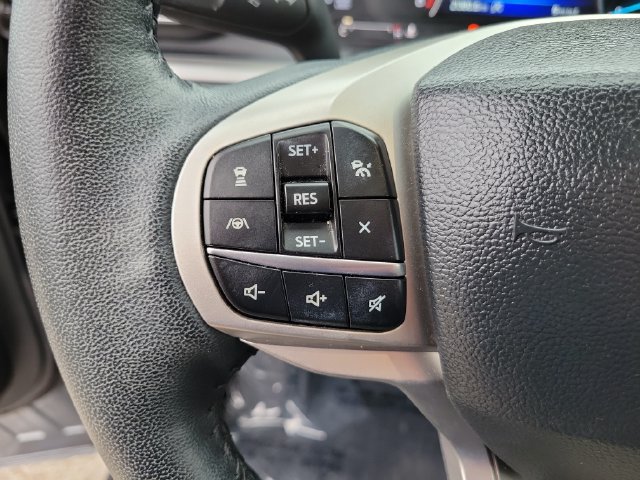 Certified 2023 Ford Explorer XLT w/ Equipment Group 202A AWD/4WD image 26