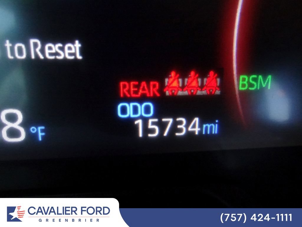 Used 2025 Toyota RAV4 XLE w/ Convenience Package AWD/4WD image 18