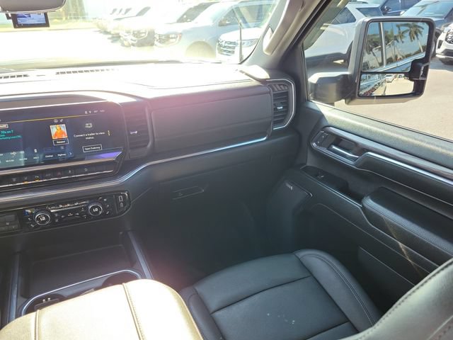Used 2024 Chevrolet Silverado 2500 LTZ w/ LTZ Premium Package AWD/4WD image 26