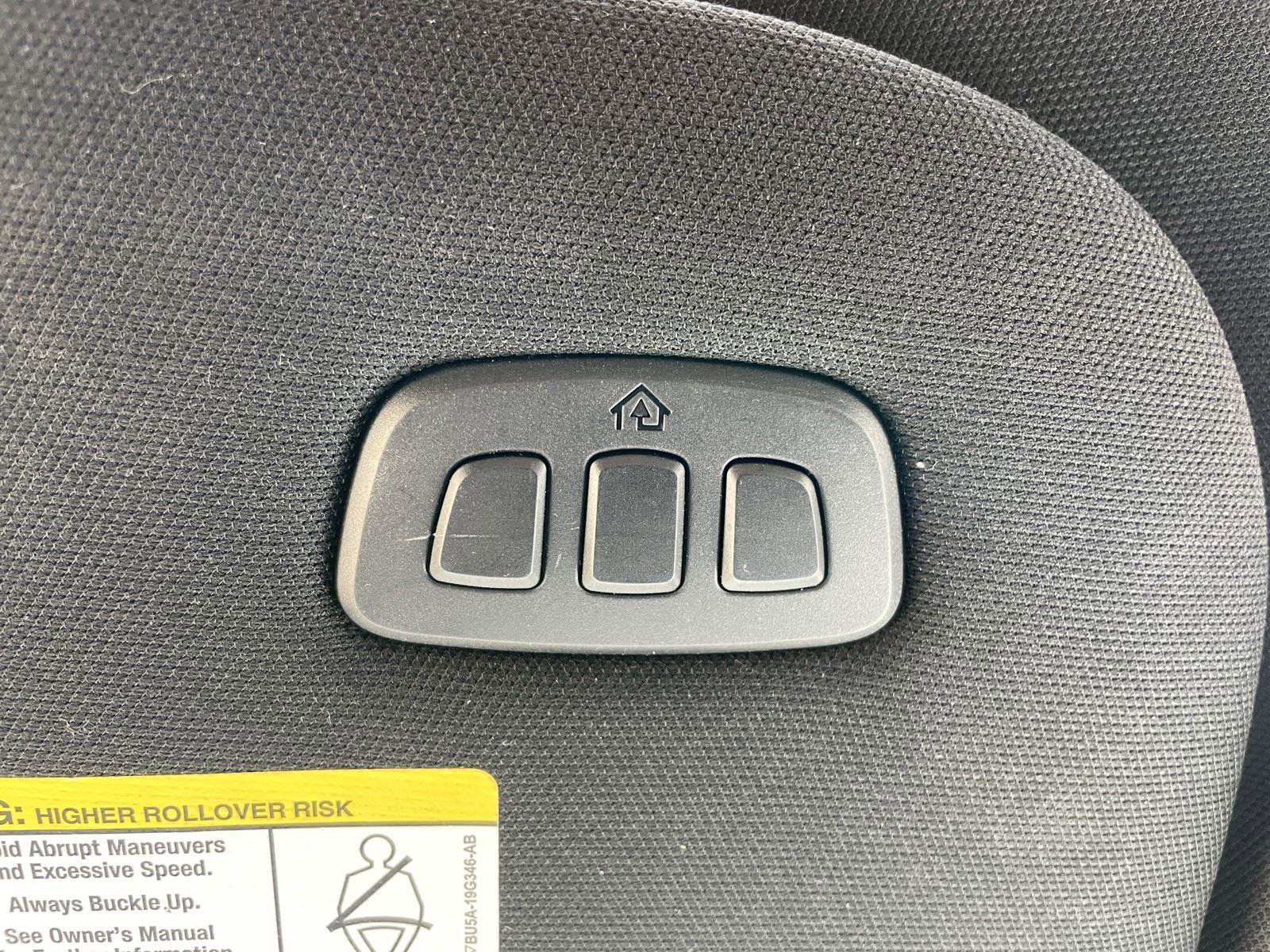 Certified 2022 Ford Expedition Limited image 33