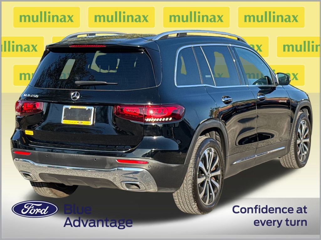 Used 2022 Mercedes-Benz GLB 250 image 3
