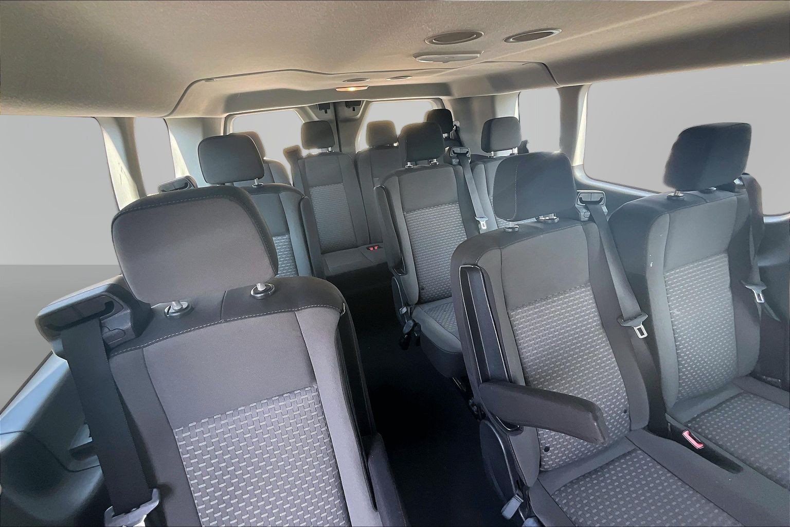 Certified 2020 Ford Transit 350 XLT RWD image 18