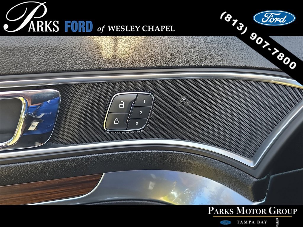 Certified 2019 Ford Explorer Limited w/ Class III Trailer Tow Package image 20