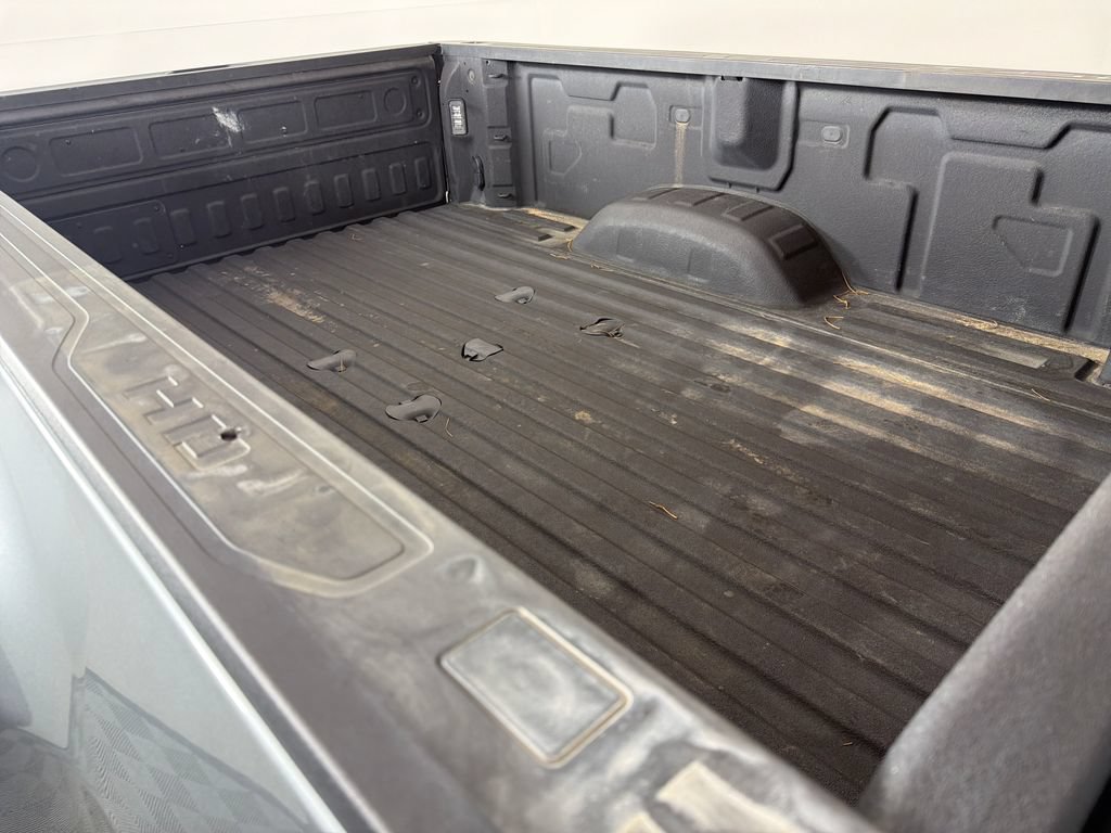 Used 2024 Chevrolet Silverado 3500 High Country AWD/4WD image 24