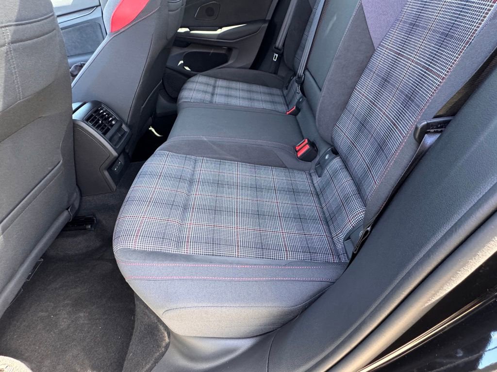 Used 2024 Volkswagen GTI SE image 30