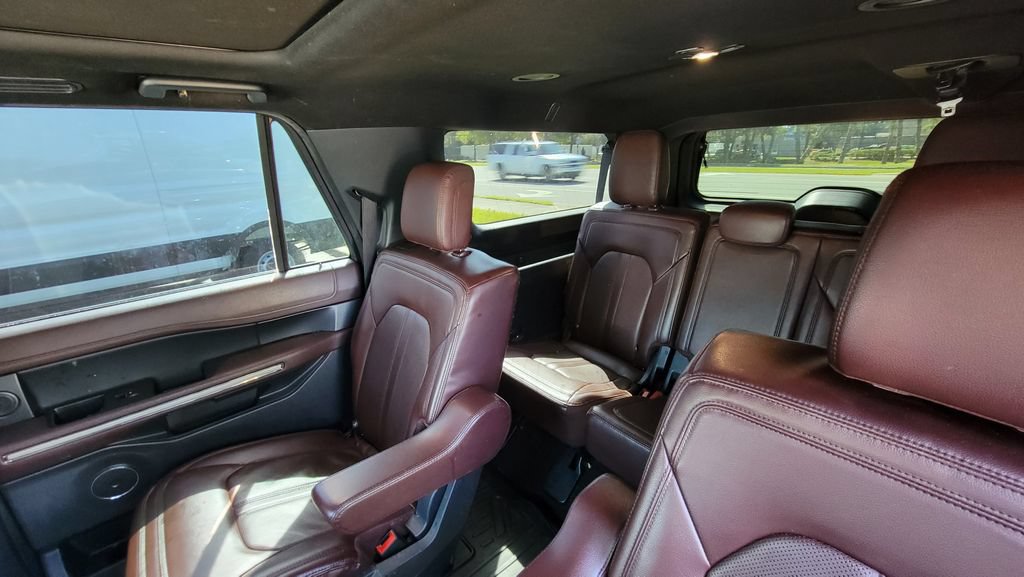 Certified 2022 Ford Expedition Max Limited RWD image 6