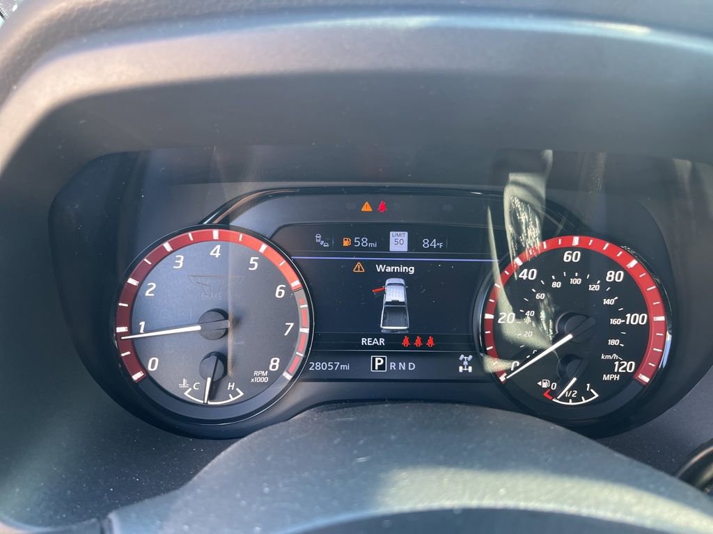 Used 2024 Nissan Titan PRO-4X w/ Pro-4x Utility Package image 16