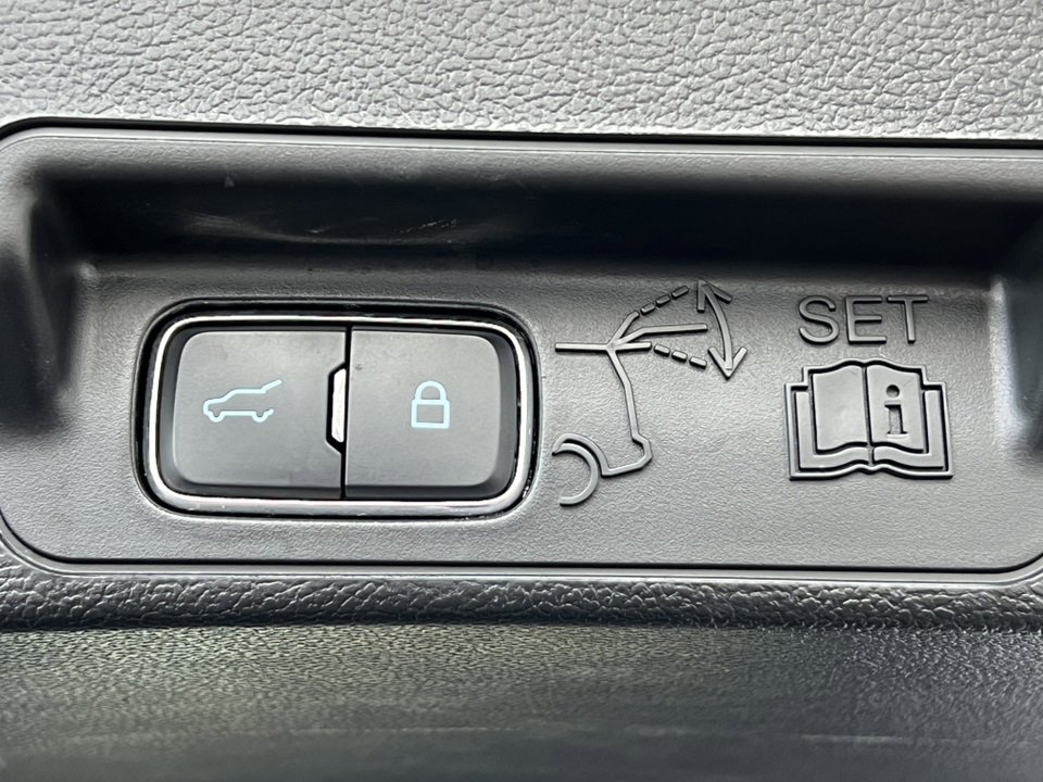 Certified 2023 Ford Explorer XLT w/ Equipment Group 202A image 37