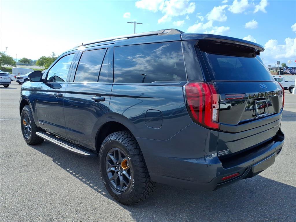 Certified 2025 Ford Expedition Tremor AWD/4WD image 3