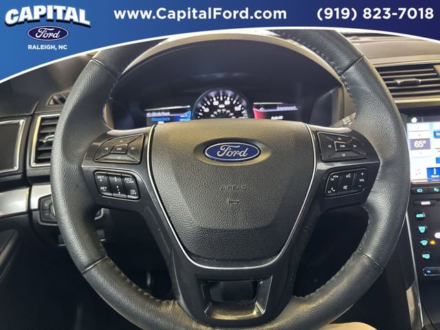 Certified 2019 Ford Explorer Limited w/ Ford Safe & Smart Package image 35
