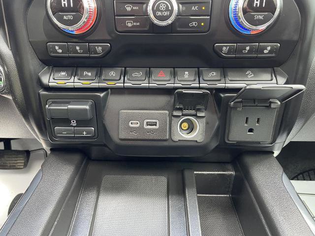 Used 2020 GMC Sierra 1500 AT4 w/ AT4 Premium Package image 32