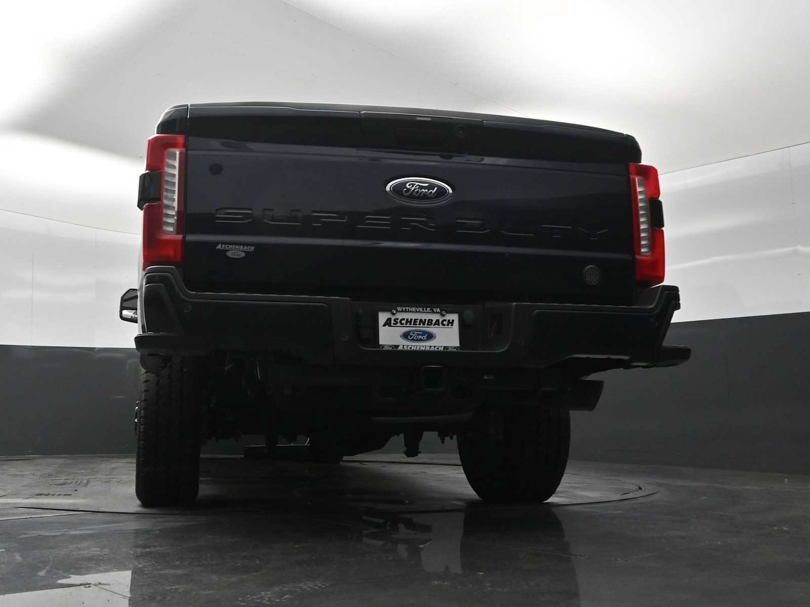 Certified 2024 Ford F250 XL w/ STX Appearance Package AWD/4WD image 22
