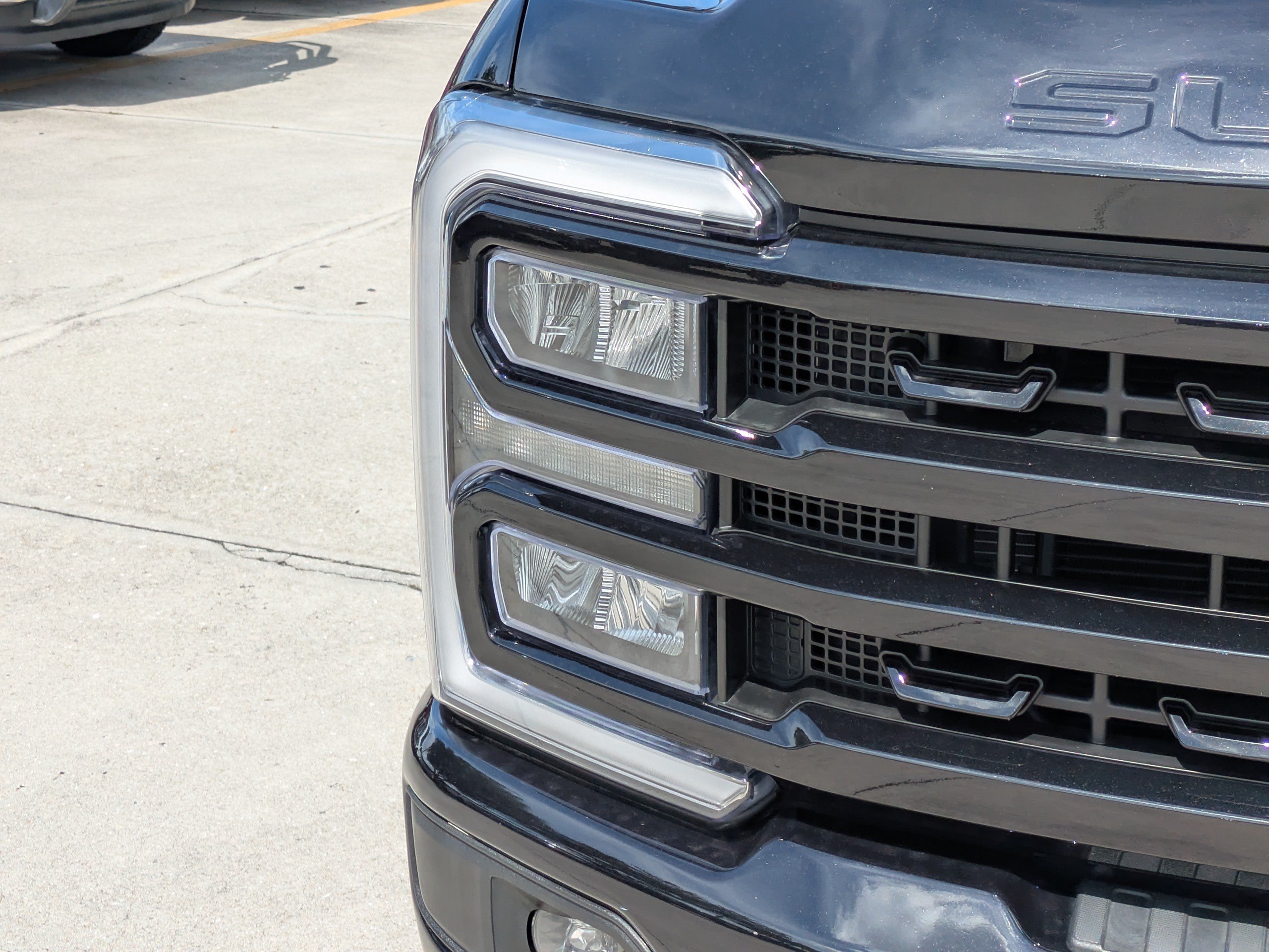 Certified 2024 Ford F250 Lariat w/ Lariat Ultimate Package AWD/4WD image 9