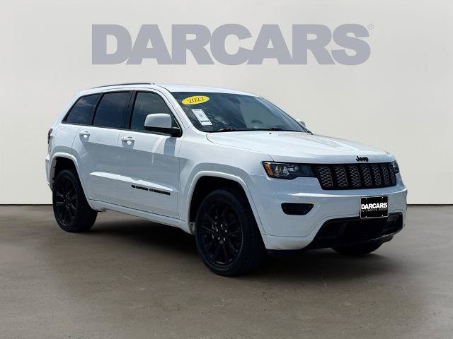Used 2022 Jeep Grand Cherokee Laredo X AWD/4WD image 1