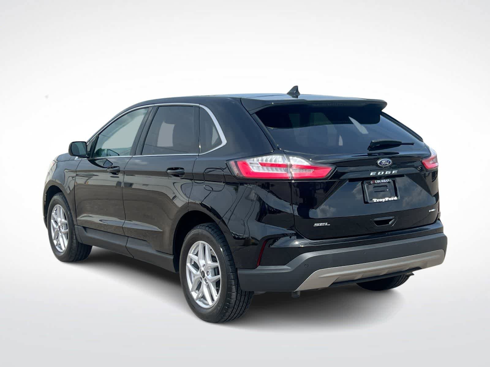 Certified 2023 Ford Edge SEL w/ Convenience Package AWD/4WD image 6