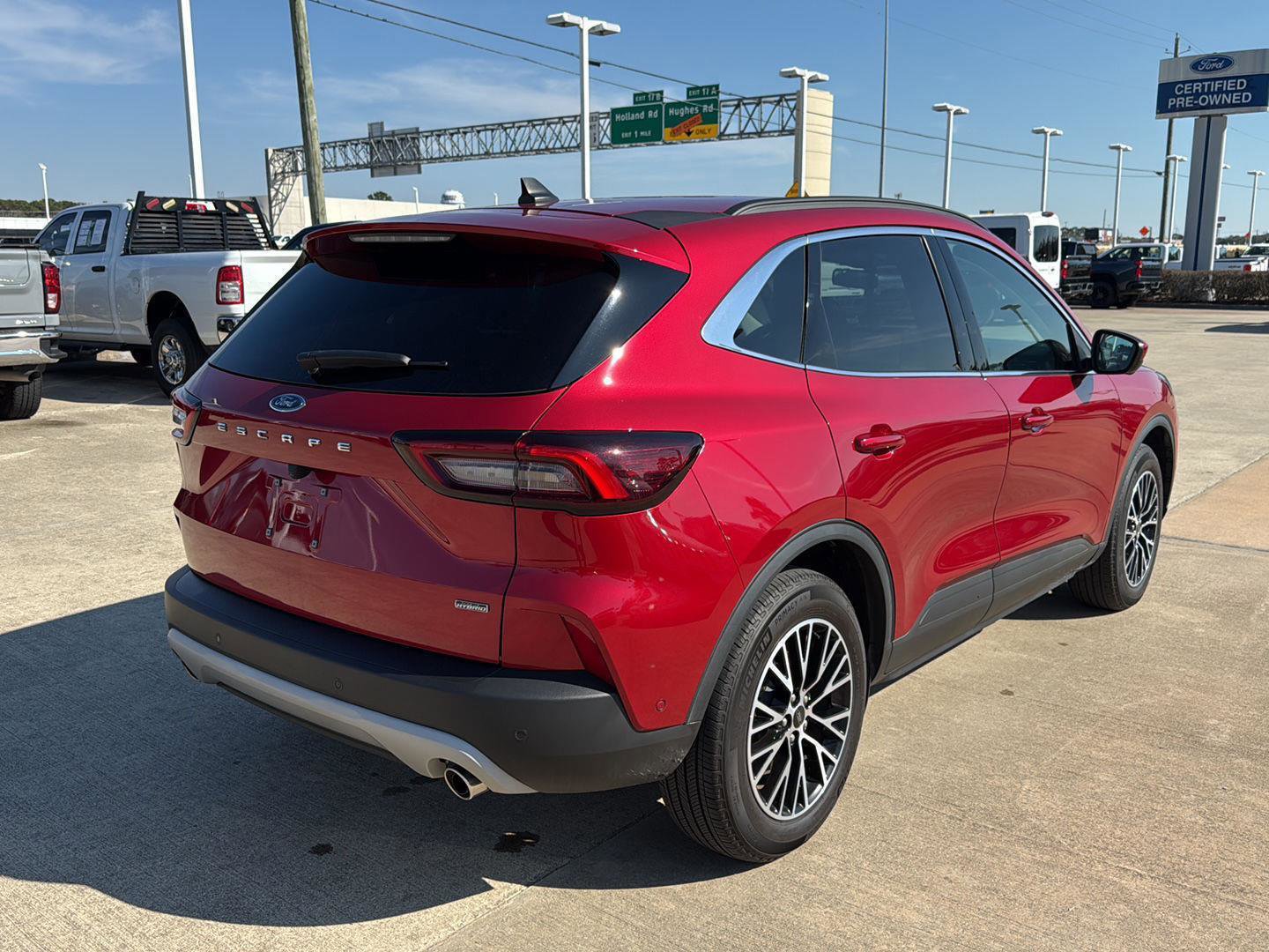Certified 2023 Ford Escape SE w/ PHEV Premium Package image 5