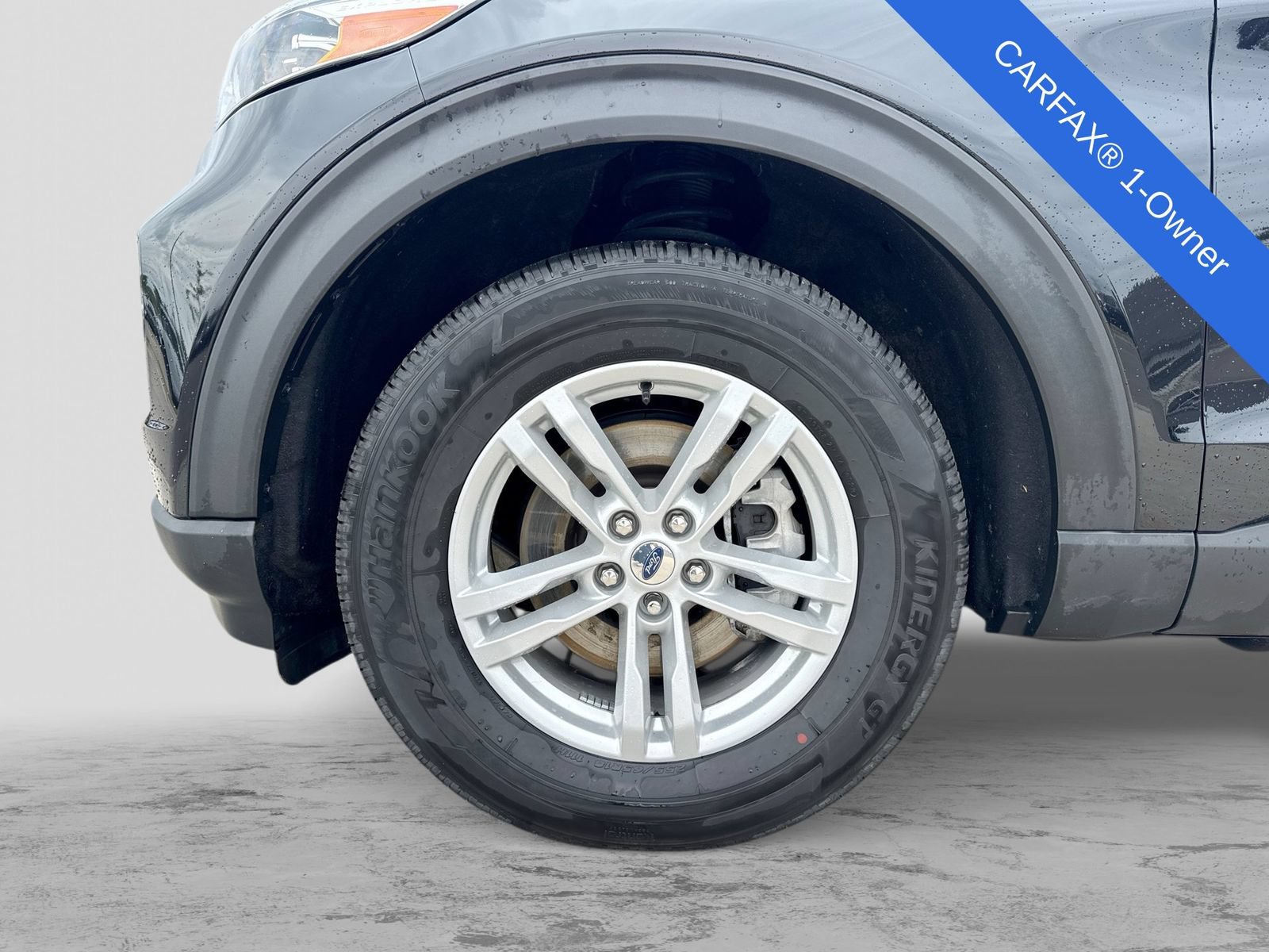 Certified 2023 Ford Explorer XLT w/ Equipment Group 202A AWD/4WD image 17