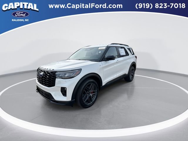 Certified 2025 Ford Explorer ST-Line w/ Premium Package image 4