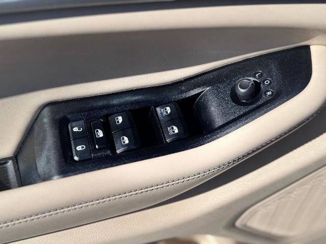 Used 2023 Jeep Grand Cherokee Limited image 19