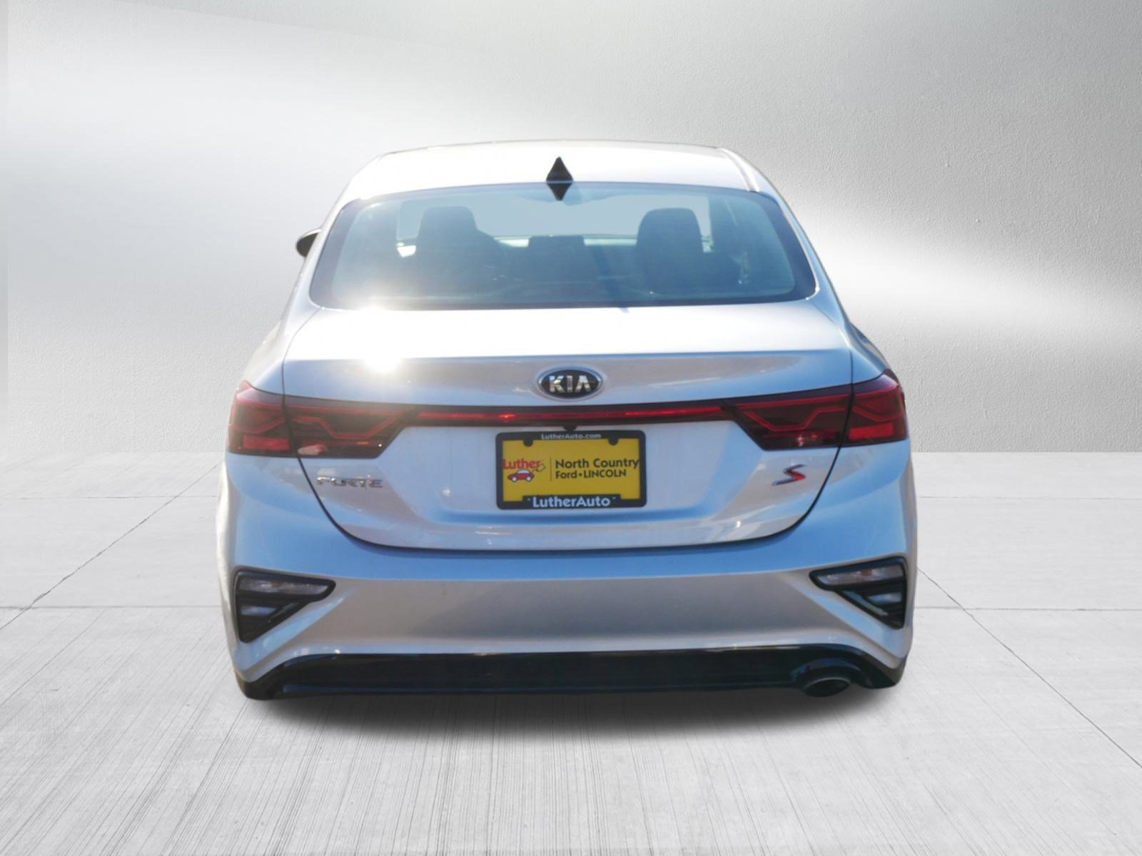 Used 2019 Kia Forte S w/ S Premium Package image 4