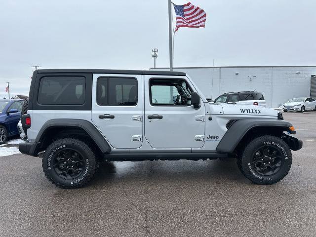 Used 2023 Jeep Wrangler Unlimited image 3