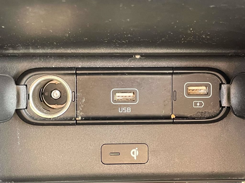 Used 2020 Kia Telluride EX w/ Towing Package FWD image 24