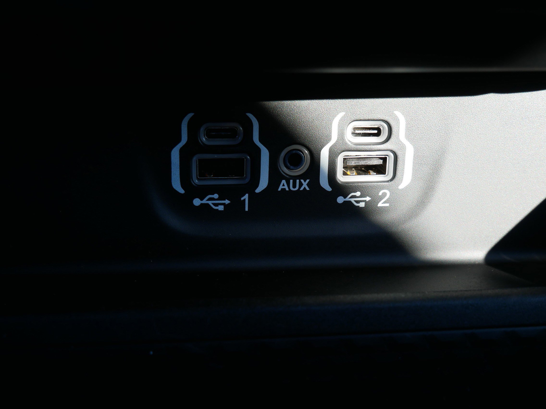 Used 2023 RAM 1500 Laramie image 32