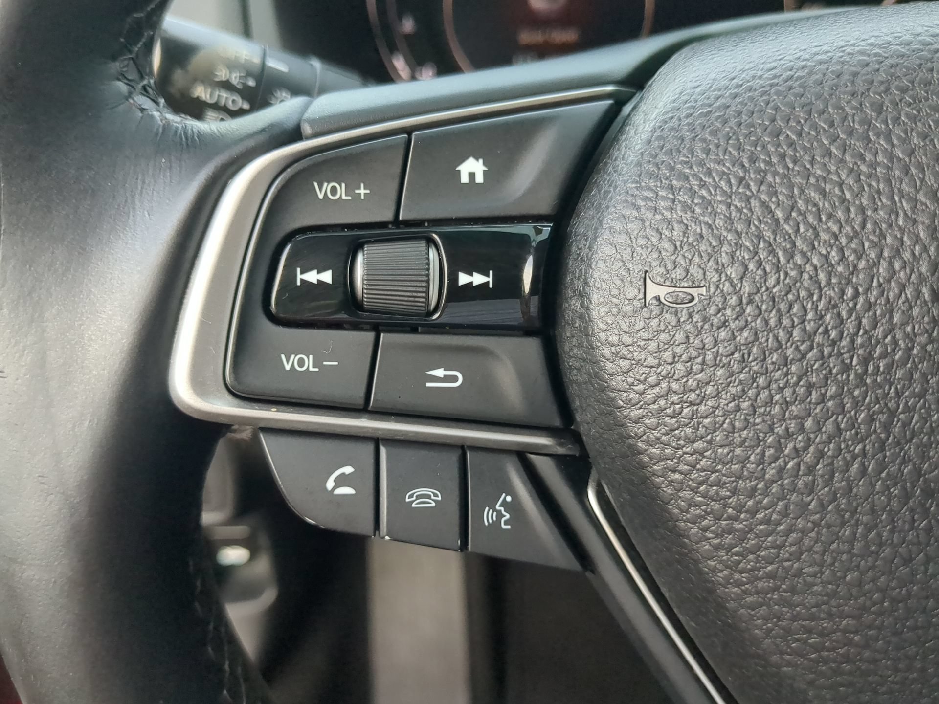 Used 2018 Honda Accord EX-L image 63
