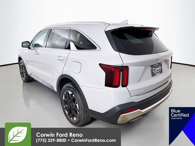 Used 2025 Kia Sorento S AWD/4WD image 6
