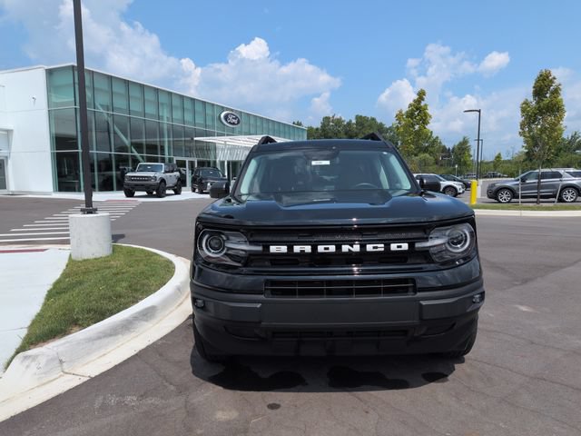 Certified 2023 Ford Bronco Sport Outer Banks AWD/4WD image 8