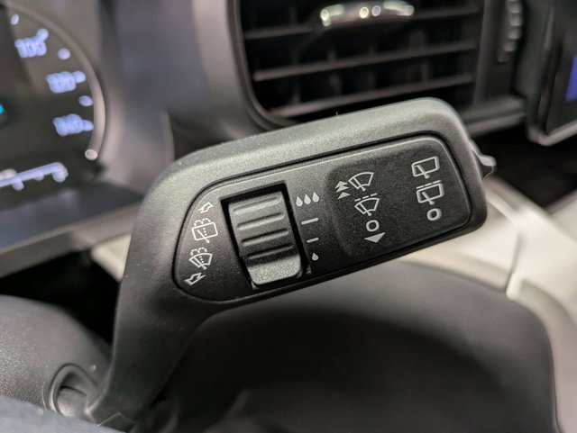 Certified 2023 Ford Explorer XLT image 18